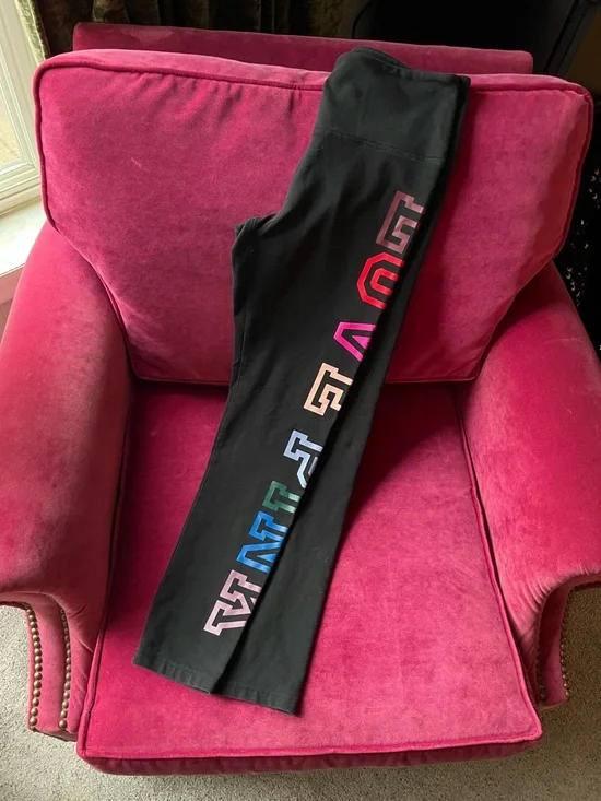 PINK Victoria's Secret Black Rainbow High-Waisted Leggings Logo Print Graphic L - Picture 6 of 16